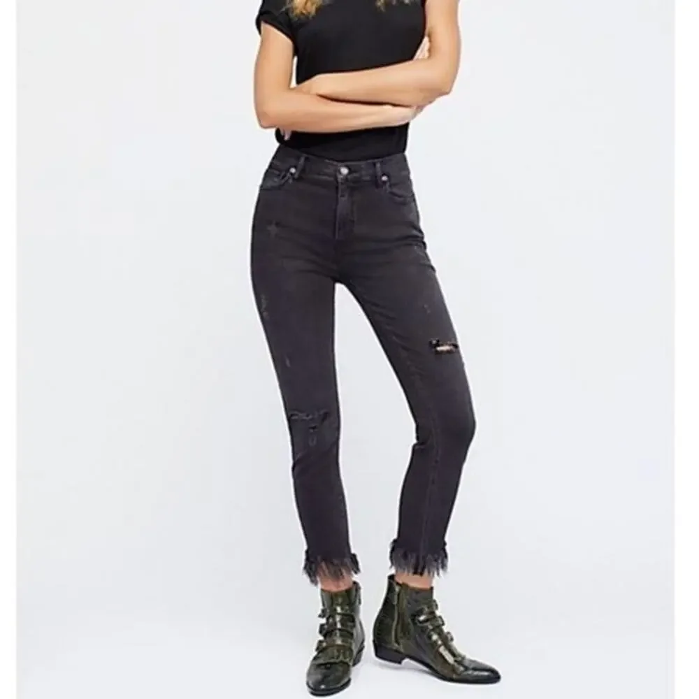 Free People Women's Great Heights Fringe Skinny Black Distressed Jeans 29 Frayed